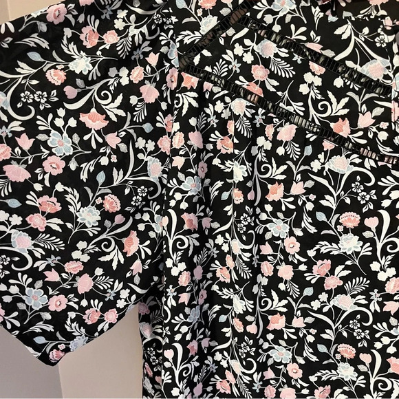 Joie  Top - Picture 3 of 4